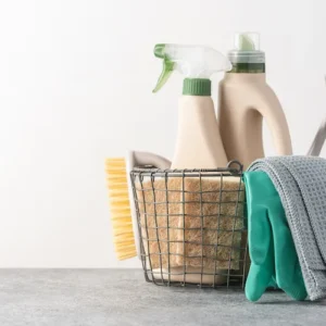 Detrgenti per la cura bagno/cucina/casa